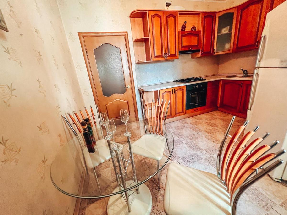 Cozy Apartments On The Left Bank كييف المظهر الخارجي الصورة