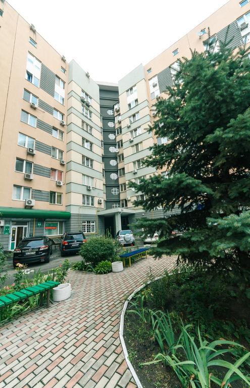 Cozy Apartments On The Left Bank كييف المظهر الخارجي الصورة